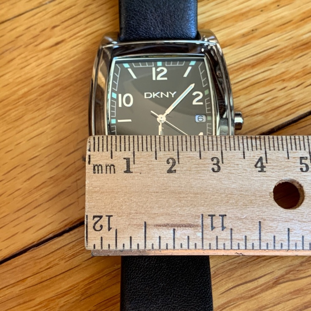 Dkny Large Rectangular Case Date Watch - image 8